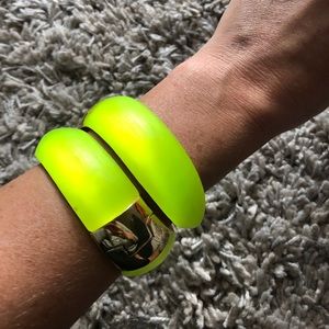 NWT Alexis Bittar Neon Yellow Lucite Cuff